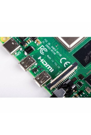 Pagrindinė plokštė RASPBERRY PI SC15184 2 GB RAM