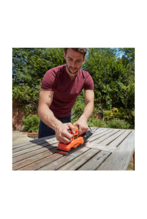 Orbitinis šlifuoklis Black & Decker BEW220 150 W