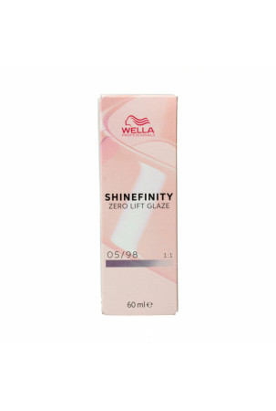 Nuolatinės spalvos dažymo Wella Shinefinity Nº 05/98 (60 ml)